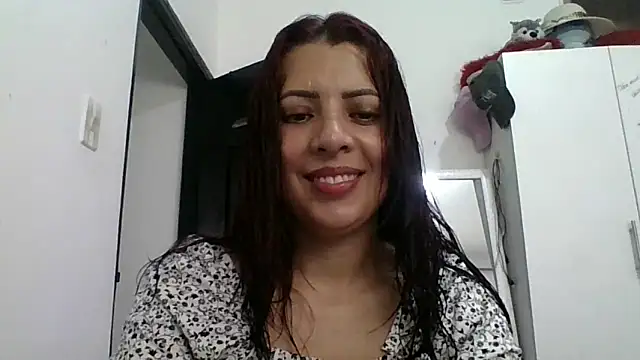 Anne kis online show from 3, 1, 2025