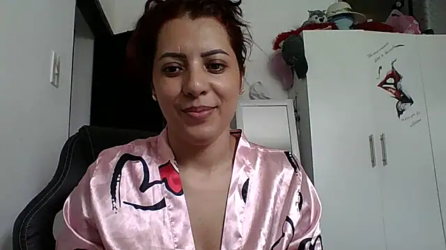 Anne kis online show from 1, 2, 2025
