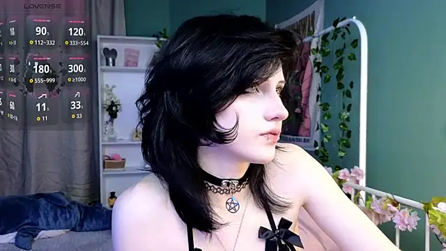 dark vamp  online show from 10, 10, 2025