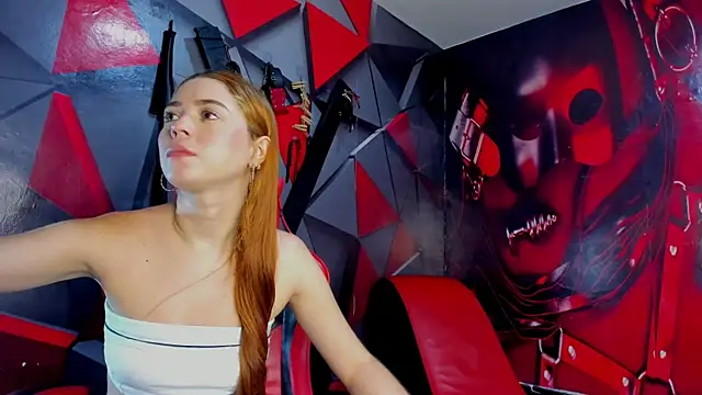 Hana and Zeta online show from 17, 12, 2025