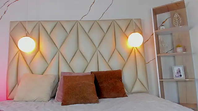 angelswets online show from 10, 11, 2025