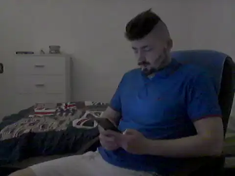 Snapshot of Hkl95555 chatting on 2, 11, 2025 Hkl95555 online show from 2, 11, 2025