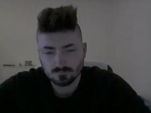 Snapshot of Hkl95555 chatting on 11, 11, 2025 Hkl95555 online show from 11, 11, 2025