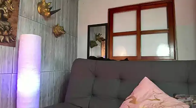 karla 999 online show from 12, 2, 2025