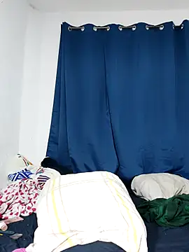 Snapshot of azulzulix chatting on 8, 3, 2026 azulzulix online show from 8, 3, 2026