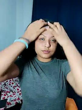 Snapshot of azulzulix chatting on 10, 3, 2026 azulzulix online show from 10, 3, 2026