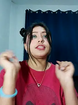 Snapshot of azulzulix chatting on 16, 3, 2026 azulzulix online show from 16, 3, 2026