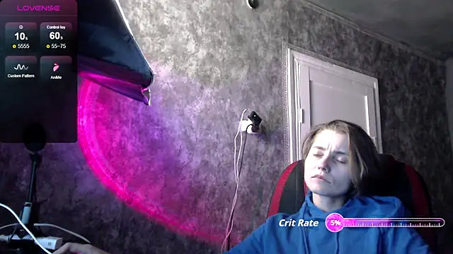 womanstrong78 online show from 11, 9, 2025