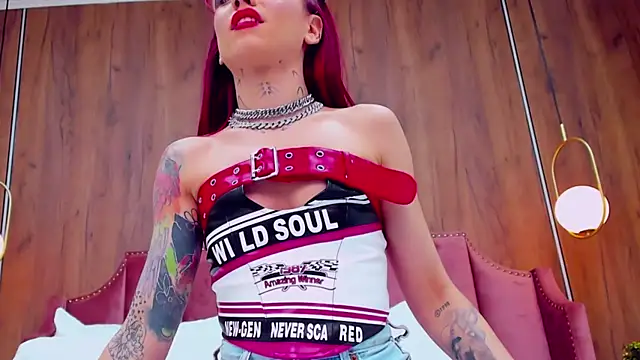 Snapshot of AmyRider chatting on 19, 1, 2025 AmyRider online show from 19, 1, 2025