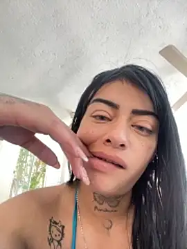 Snapshot of ZairaSofia1 chatting on 4, 12, 2025 ZairaSofia1 online show from 4, 12, 2025