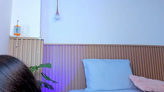 zoe rivers online show from 13, 12, 2024