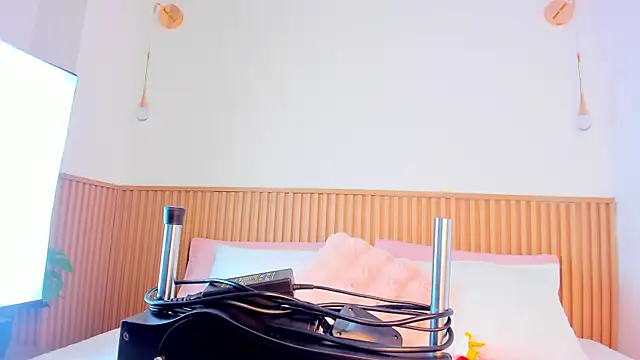 zoe rivers online show from 19, 12, 2024