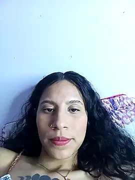 Snapshot of Karii-R chatting on 15, 12, 2024 Karii-R online show from 15, 12, 2024