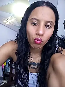 Snapshot of Karii-R chatting on 19, 1, 2025 Karii-R online show from 19, 1, 2025