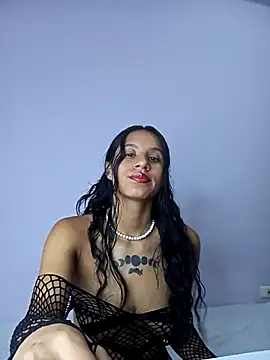 Snapshot of Karii-R chatting on 9, 2, 2025 Karii-R online show from 9, 2, 2025