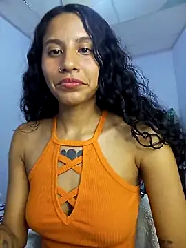 Snapshot of Karii-R chatting on 20, 2, 2025 Karii-R online show from 20, 2, 2025