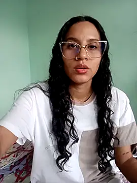 Karii-R online show from 21, 2, 2026