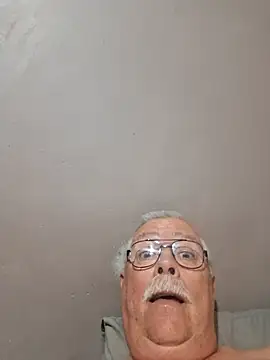 Snapshot of NawtyB1965 chatting on 28, 3, 2026 NawtyB1965 online show from 28, 3, 2026