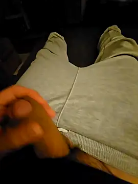 geilerCock1990 online show from 13, 12, 2025