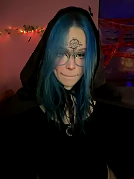 MaddisonHaas online show from 2, 11, 2025