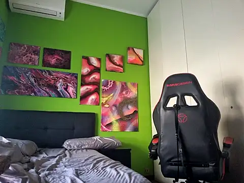 MASTERBULLY online show from 10, 10, 2025