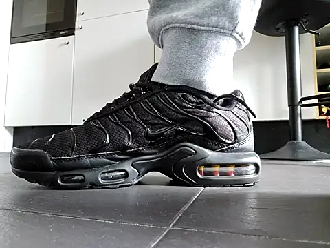 MASTERBULLY online show from 13, 10, 2025