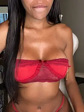 Misalmeidinha online show from 7, 12, 2024