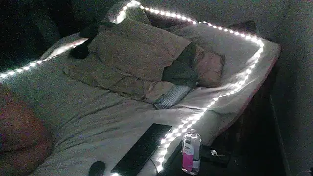 Snapshot of Cooperstone chatting on 11, 12, 2024 Cooperstone online show from 11, 12, 2024