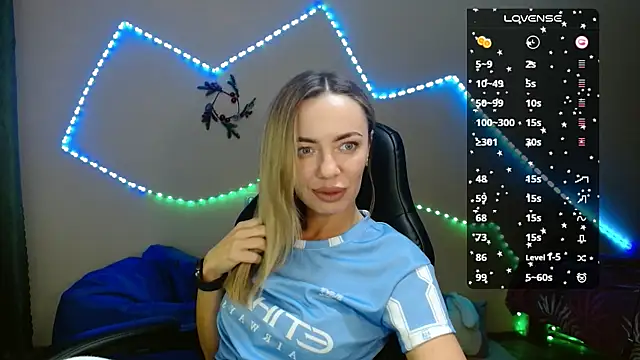 Snapshot of Daria_Spring chatting on 11, 2, 2025 Daria Spring online show from 11, 2, 2025