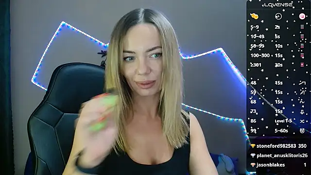 Snapshot of Daria_Spring chatting on 20, 2, 2025 Daria Spring online show from 20, 2, 2025