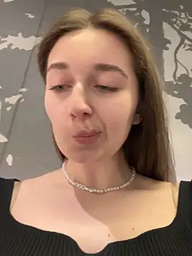 UnaMiuMiu online show from 21, 1, 2025
