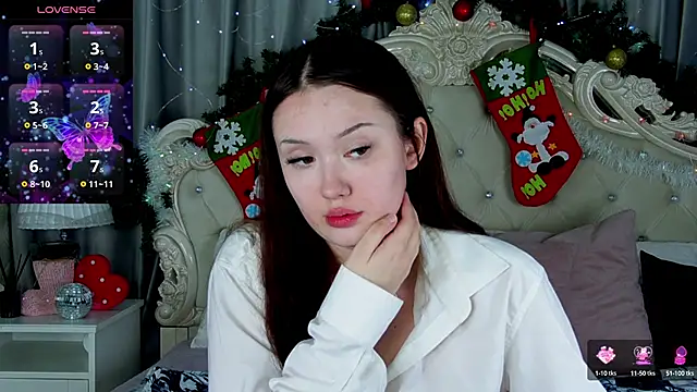 MiriaamWhite online show from 21, 12, 2024