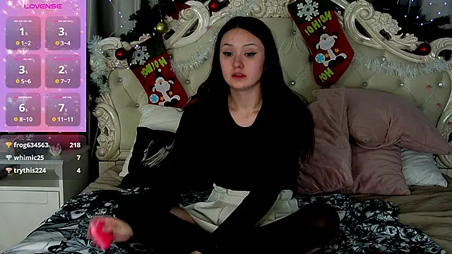 MiriaamWhite online show from 16, 1, 2025