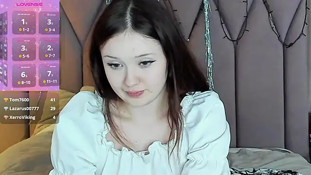 MiriaamWhite online show from 19, 1, 2025