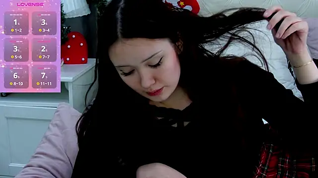 MiriaamWhite online show from 21, 1, 2025