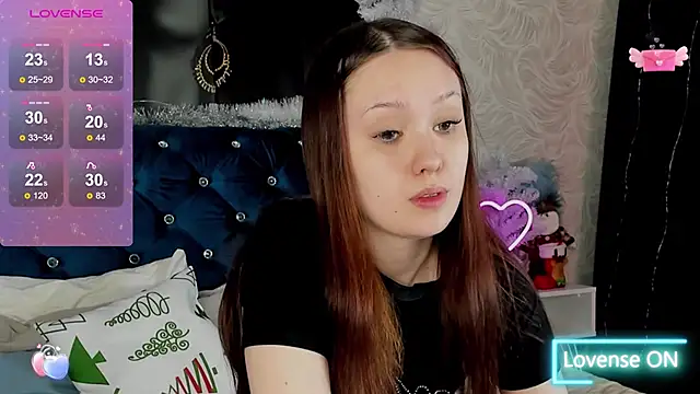 MiriaamWhite online show from 25, 1, 2025