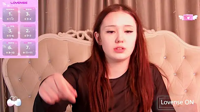 MiriaamWhite online show from 1, 2, 2025