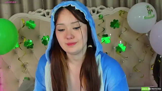 MiriaamWhite online show from 14, 3, 2025