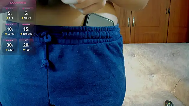  maria foxx  online show from 10, 10, 2025