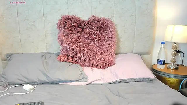  maria foxx  online show from 28, 2, 2026