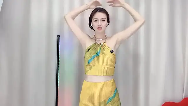 Alina-688- online show from 8, 1, 2025