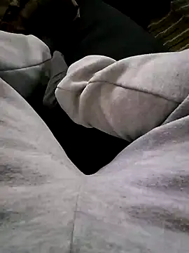 Snapshot of DBento0702 chatting on 23, 1, 2025 DBento0702 online show from 23, 1, 2025