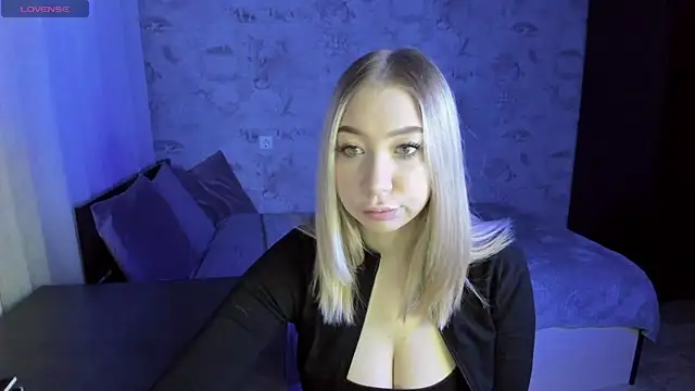 Snapshot of Annabelle_Art chatting on 13, 1, 2025 Annabelle Art online show from 13, 1, 2025