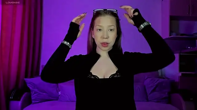 Snapshot of Annabelle_Art chatting on 3, 3, 2025 Annabelle Art online show from 3, 3, 2025