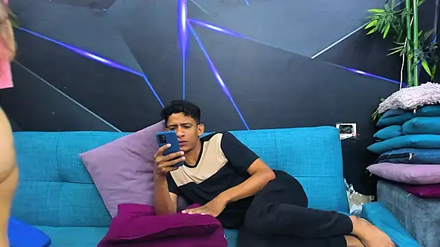 Snapshot of playsgirlhot chatting on 28, 2, 2025 playsgirlhot online show from 28, 2, 2025