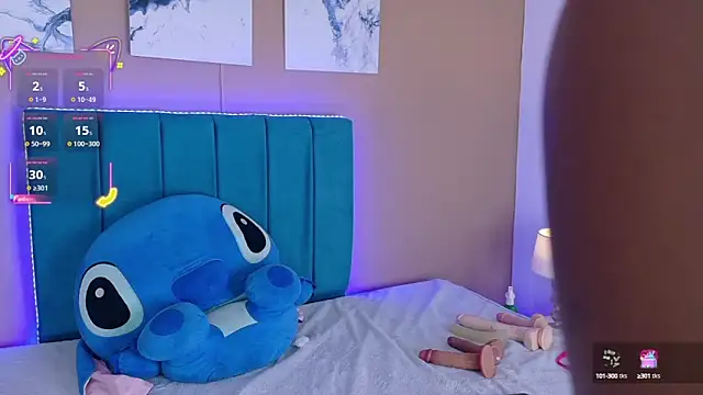 ahvi ebony online show from 9, 10, 2025