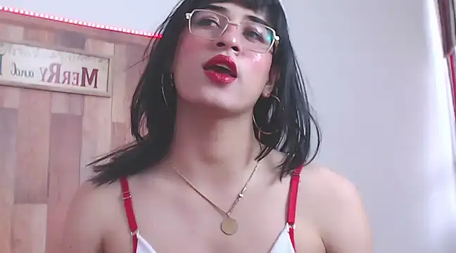 Raven Whisper online show from 24, 12, 2024