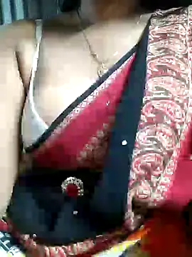 NishaSharma00 online show from 29, 12, 2024