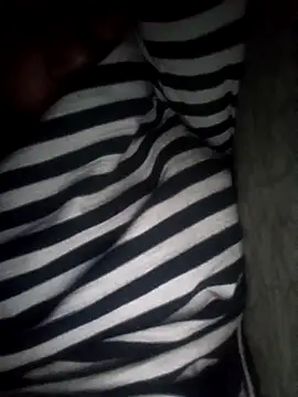 NishaSharma00 online show from 19, 11, 2025