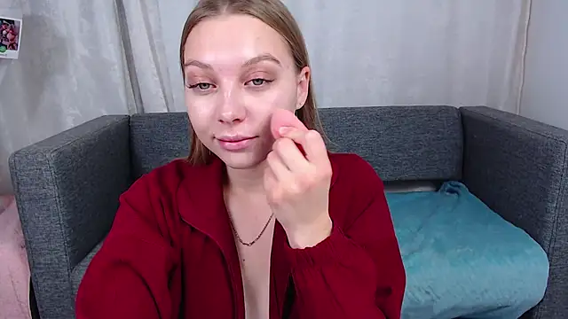 Snapshot of bellaa_love_ chatting on 11, 11, 2025 bellaa love online show from 11, 11, 2025